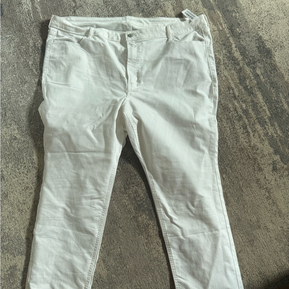 Old Navy White High-Rise Wow Straight Jeans